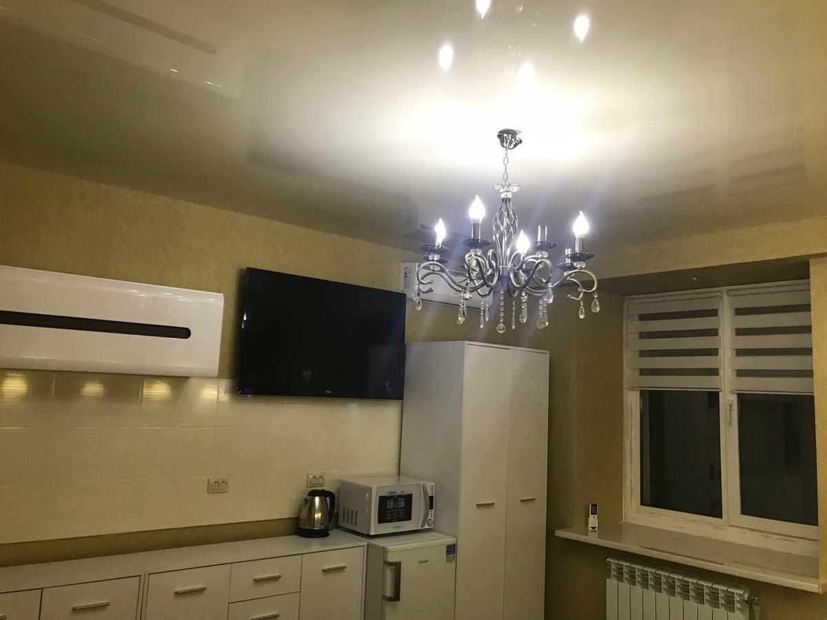 Apartment Near Dnipro Arena Экстерьер фото